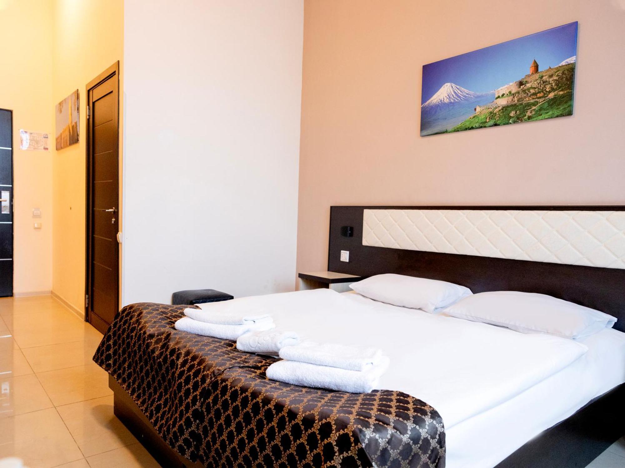 Comfort Hotel エレバン エクステリア 写真