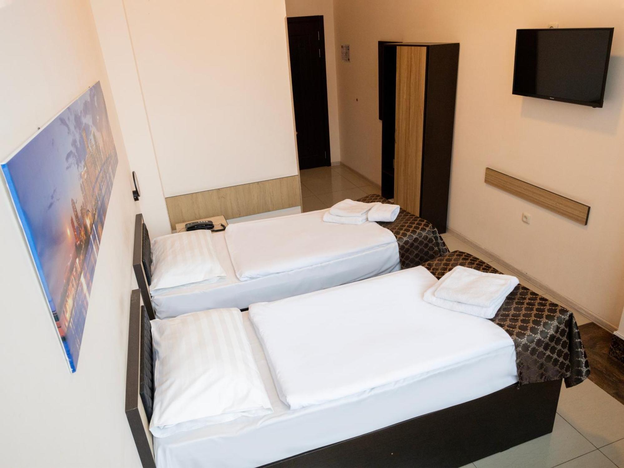 Comfort Hotel エレバン エクステリア 写真